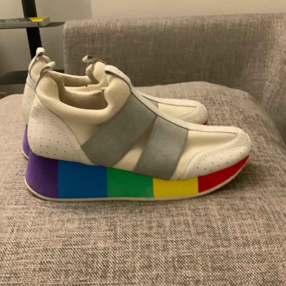 pull-on platform rainbow/white sneakers